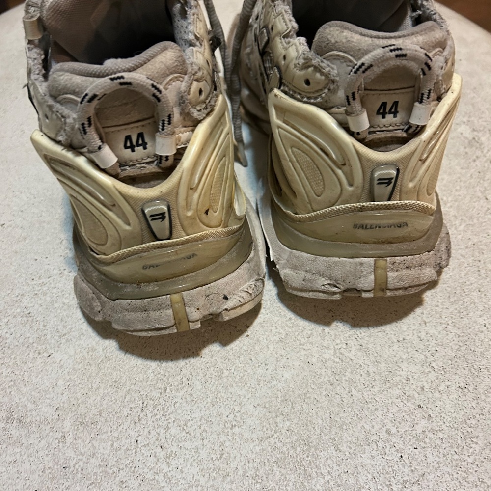 Balenciaga Runner men shoes used size 11 44 - Picture 3 of 5